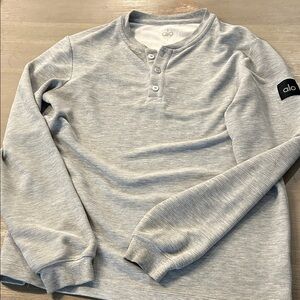 ALO Yoga Men's Light Gray Crewneck Sweater